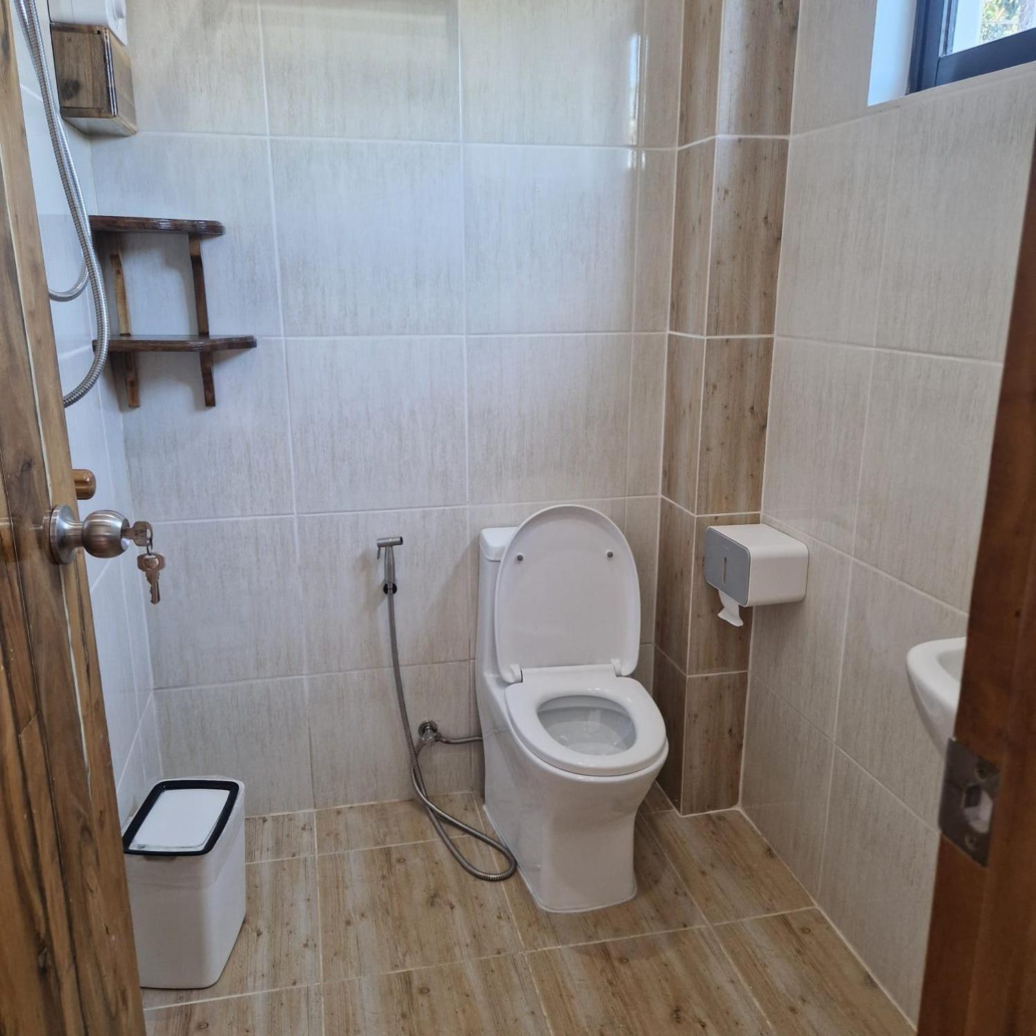 The Hat Trick Hostel Basdiot Ngoại thất bức ảnh
