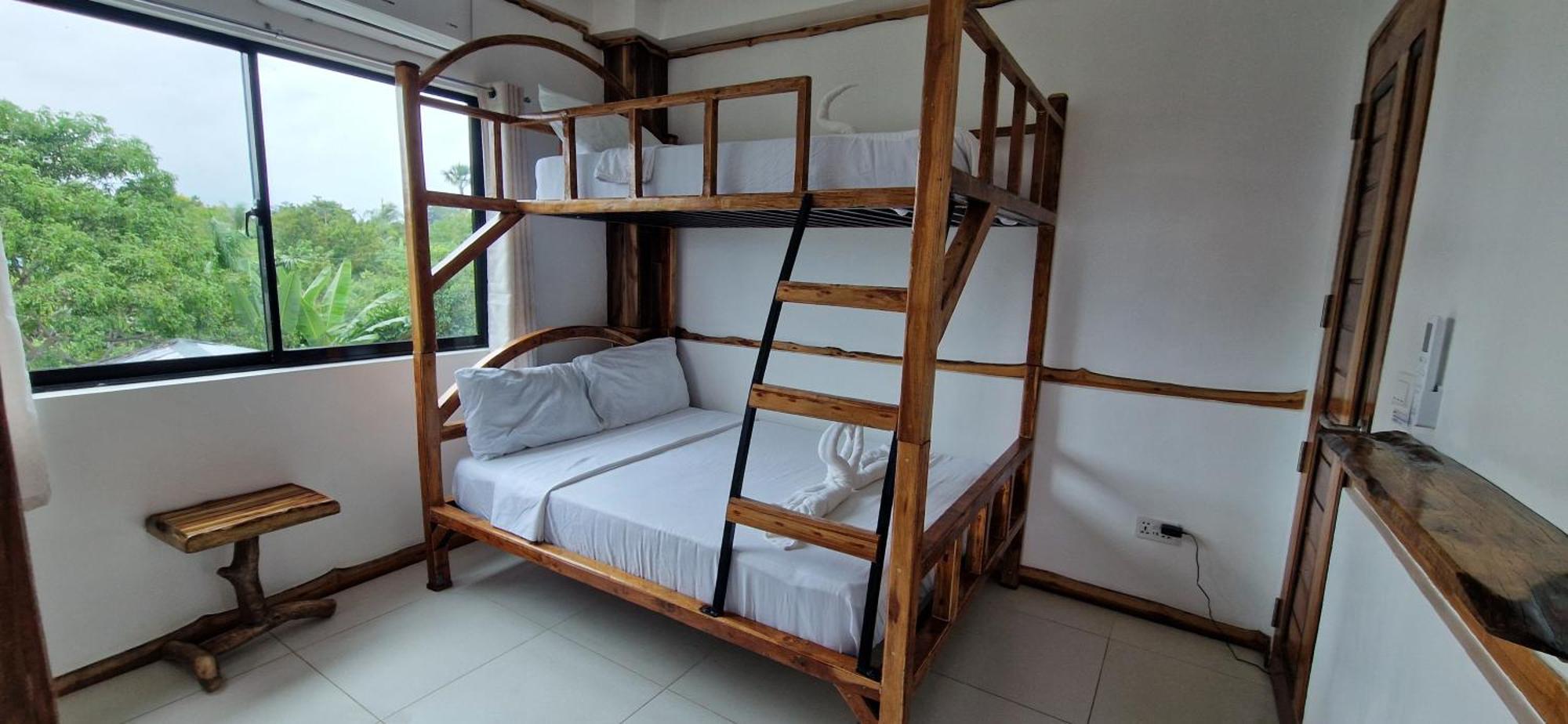 The Hat Trick Hostel Basdiot Ngoại thất bức ảnh
