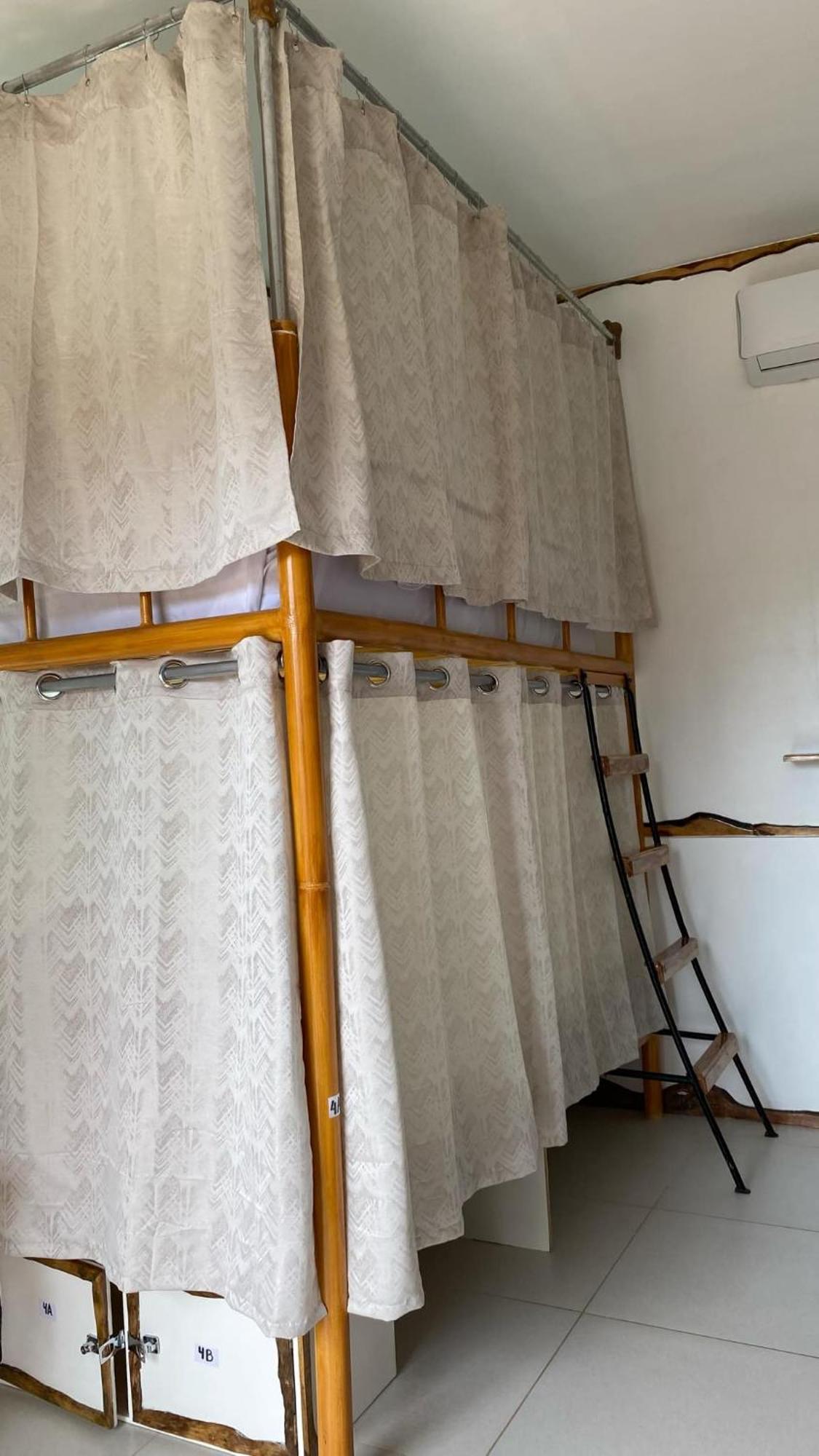 The Hat Trick Hostel Basdiot Ngoại thất bức ảnh