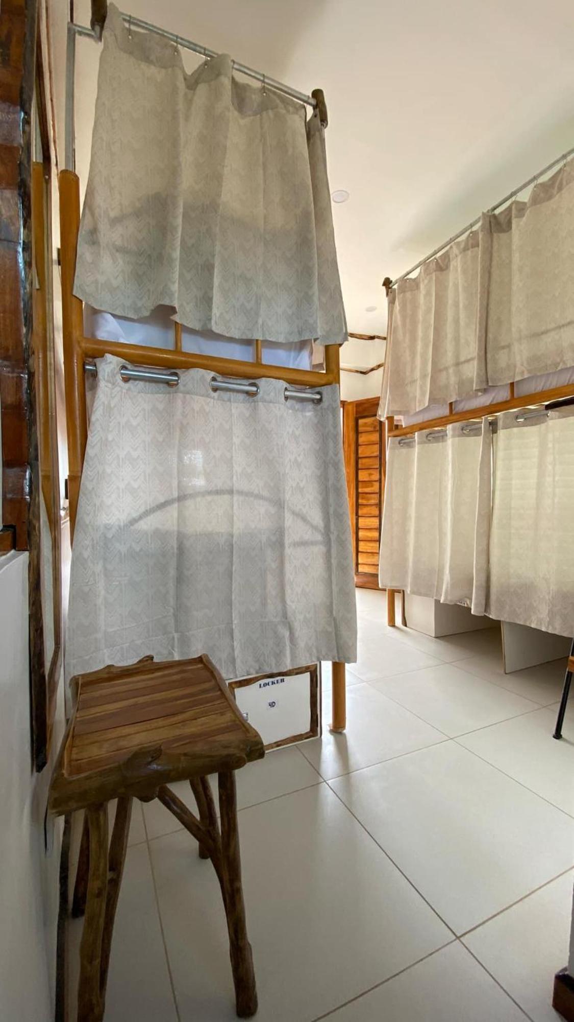 The Hat Trick Hostel Basdiot Ngoại thất bức ảnh