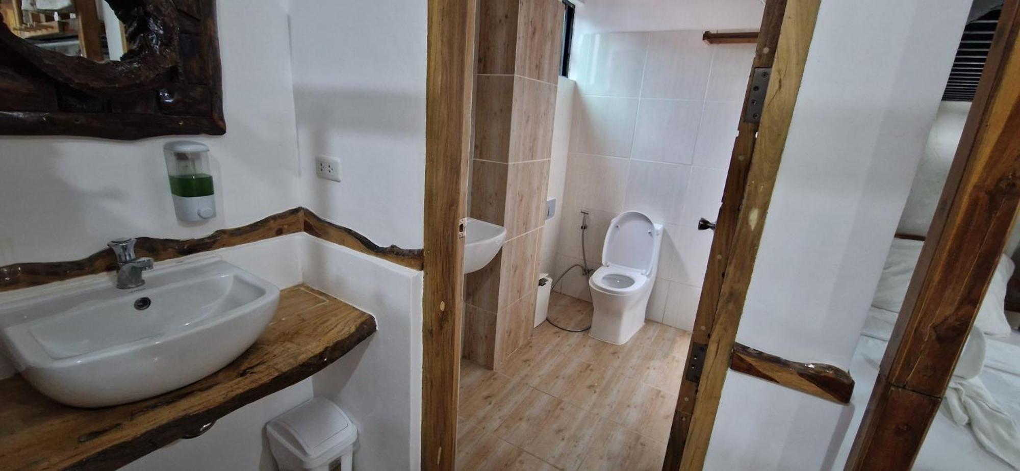 The Hat Trick Hostel Basdiot Ngoại thất bức ảnh